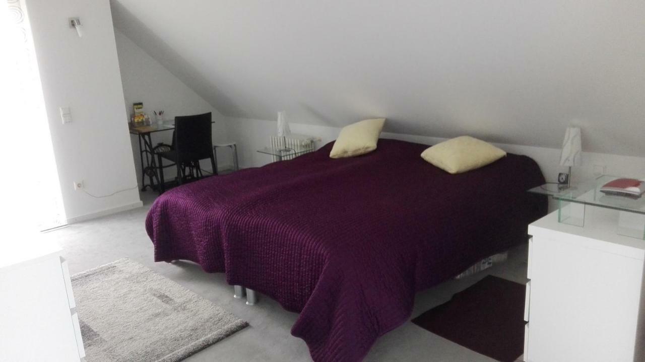 Ferienwohnung Anita Аннвайлер-ам-Тріфельс Екстер'єр фото