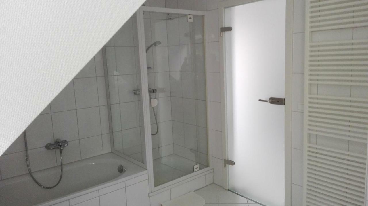 Ferienwohnung Anita Аннвайлер-ам-Тріфельс Екстер'єр фото